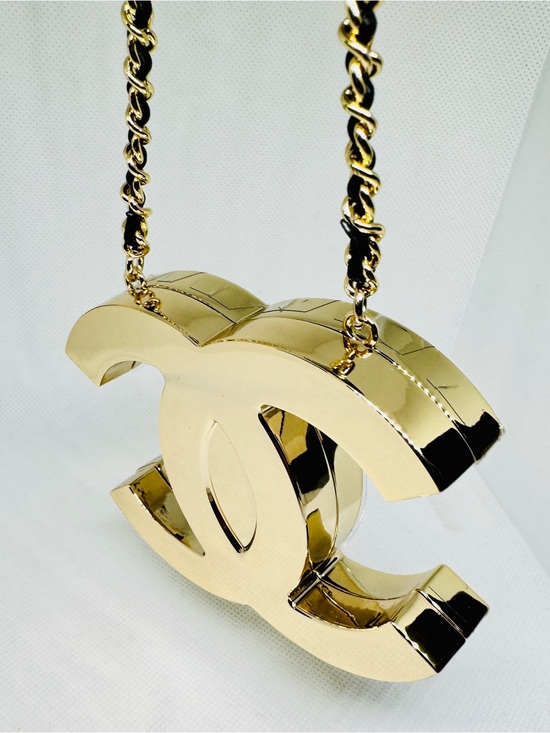 CHANEL Jewelry - CHANEL Gold Interlocking CC Pendant Necklace/micro bag crossbody